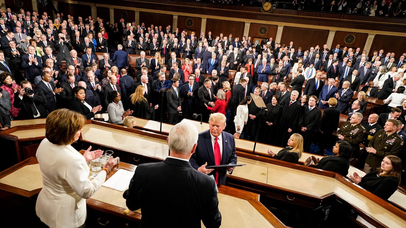 Trump's Congress Speech: Key Moments on Ukraine and Europe